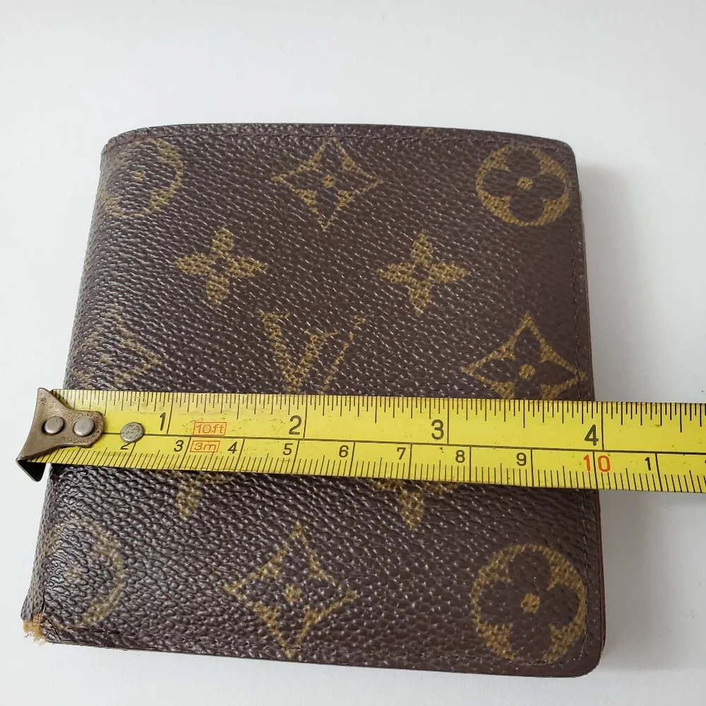 Authentic Louis Vuitton Wallet